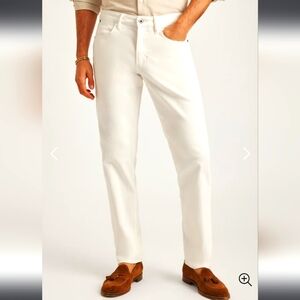 BONOBOS white stretchy jeans sz 30/28 Slim Fit